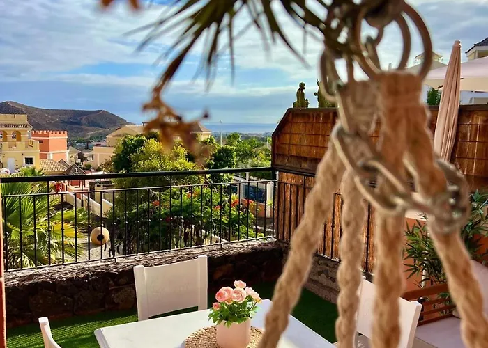 Sunny Terrace & Pool Apartamento