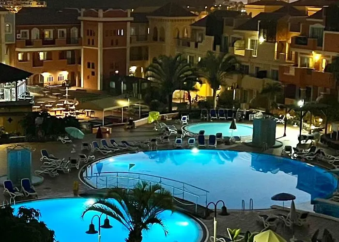 Sunny Terrace & Pool Apartman